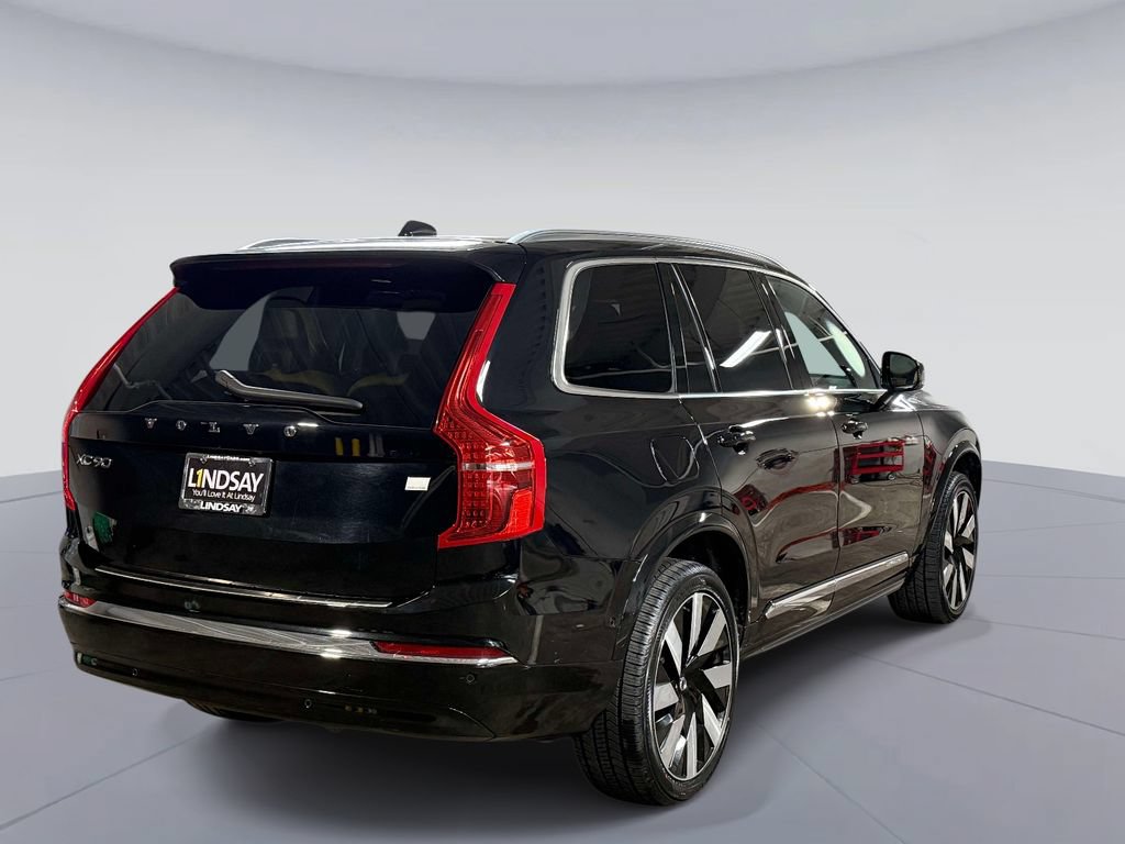Used 2024 Volvo XC90 T8 Ultimate AWD/4WD image 10