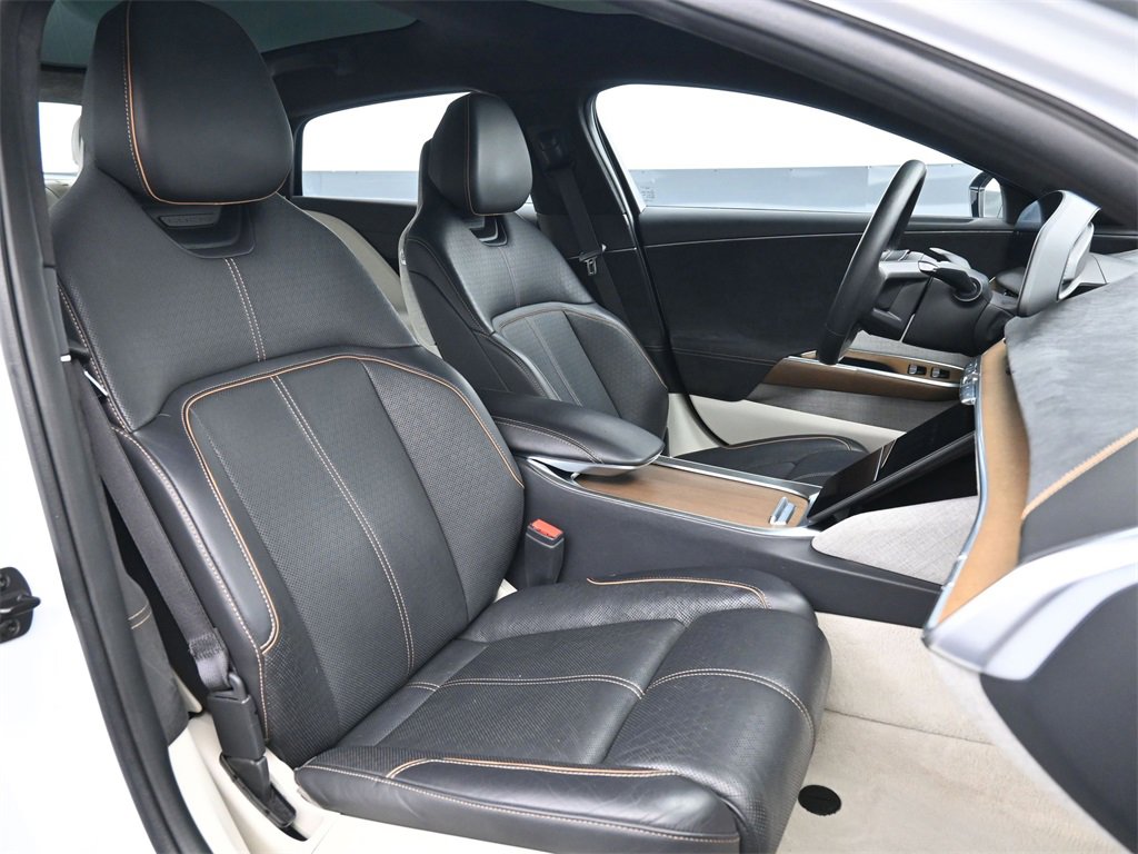 Used 2022 Lucid Air Grand Touring image 18