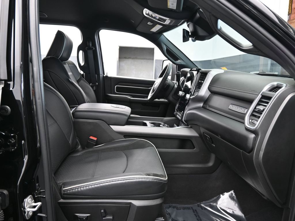 Used 2025 RAM 3500 Laramie image 53