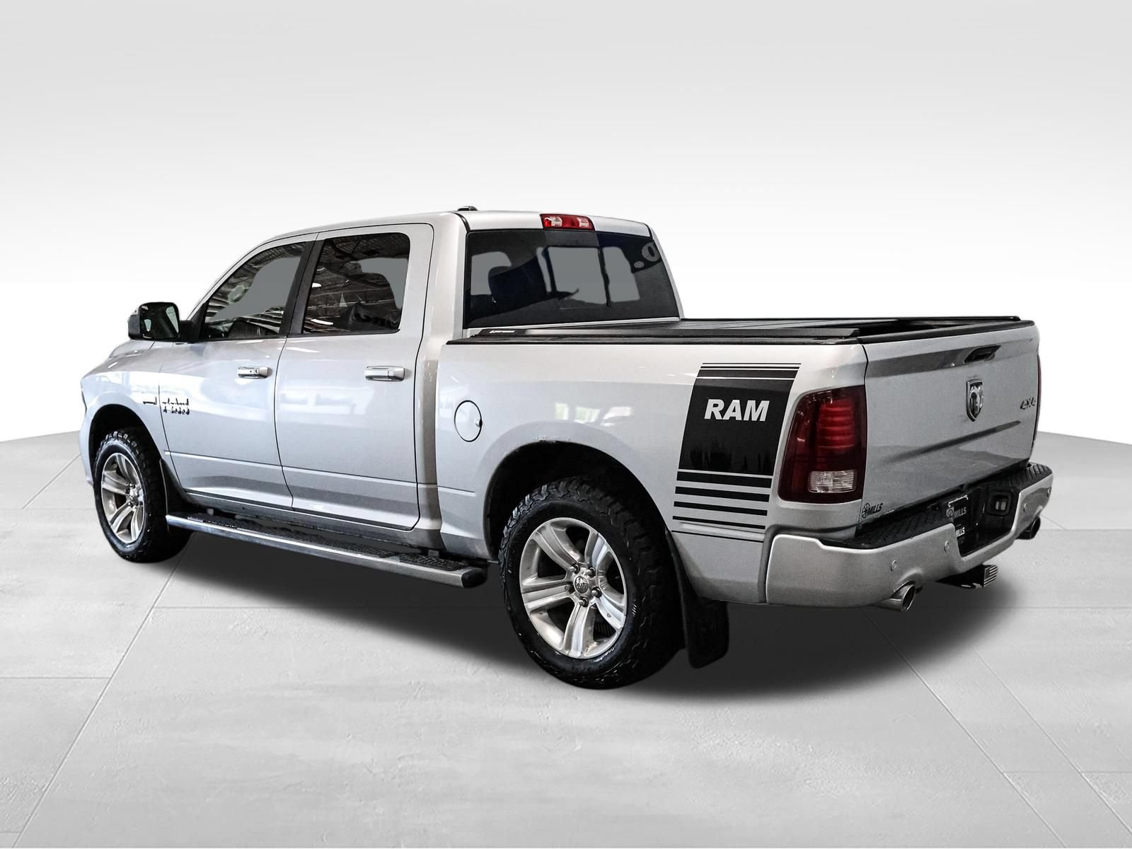 Used 2014 RAM 1500 Sport w/ Trailer Tow Group AWD/4WD image 4
