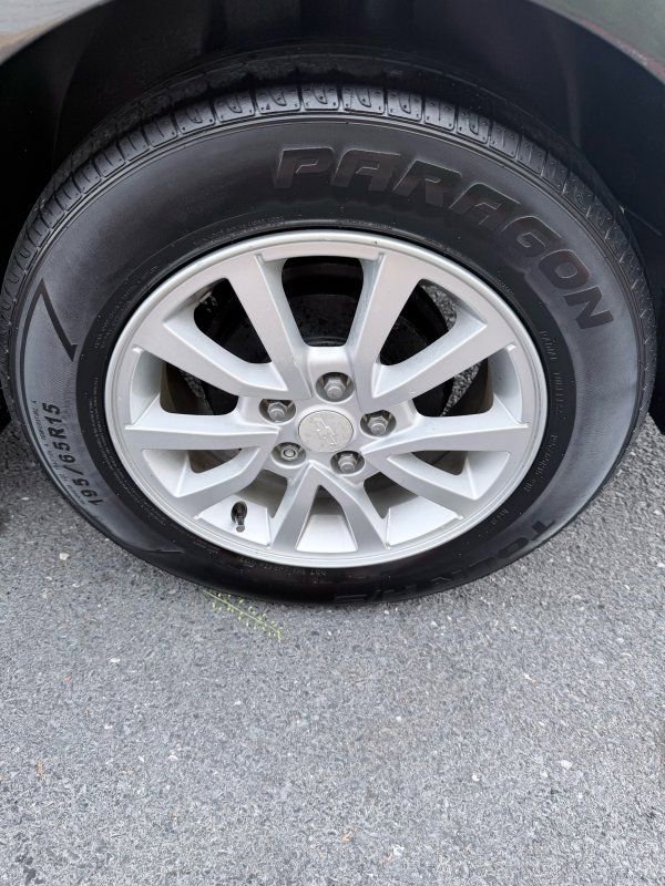 Used 2017 Chevrolet Sonic LT image 12