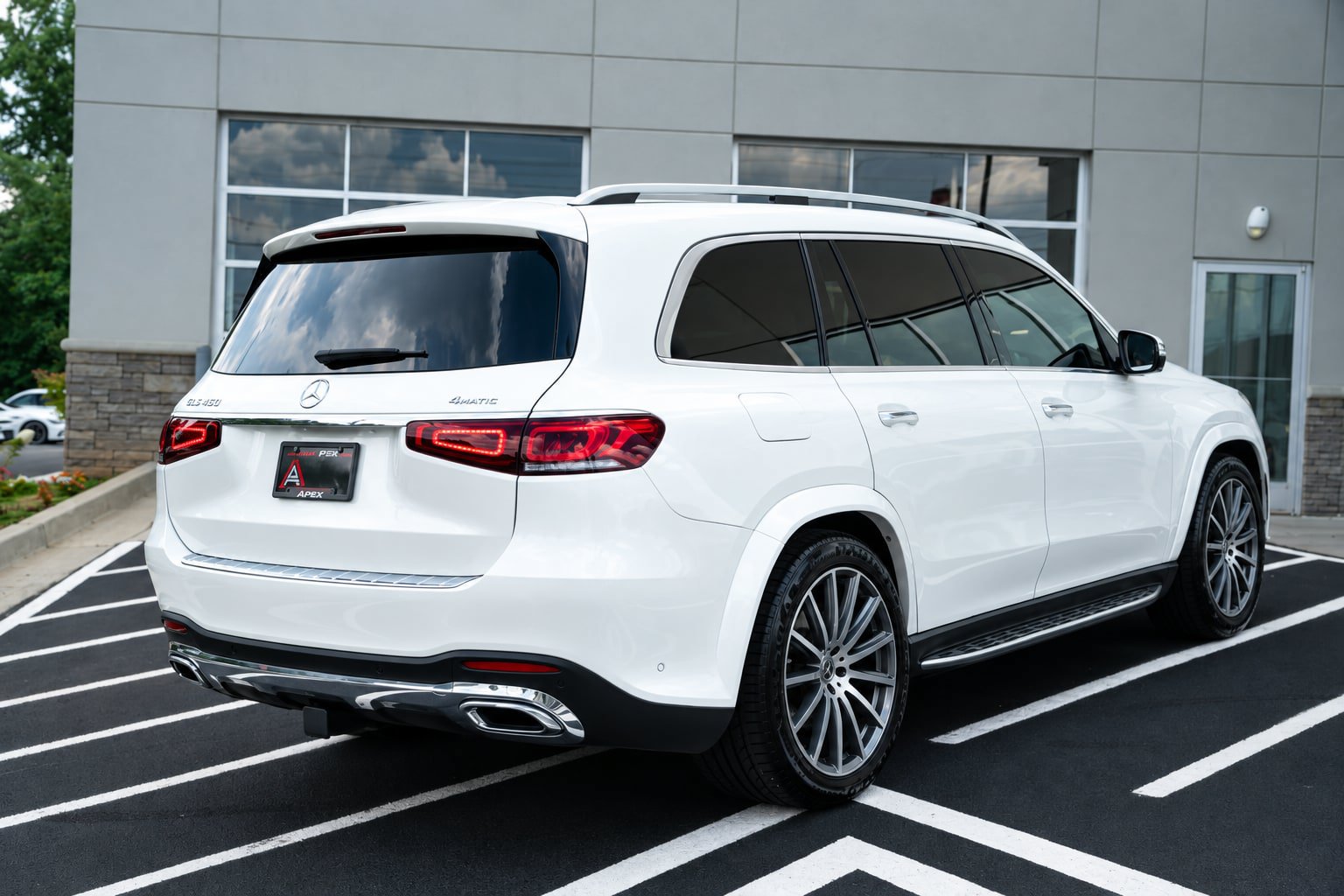 Used 2023 Mercedes-Benz GLS 450 4MATIC image 6