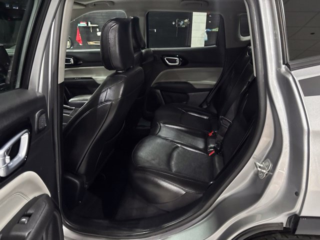 Used 2022 Jeep Compass Limited w/ Elite Group AWD/4WD image 13