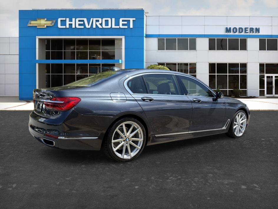 Used 2016 BMW 750i xDrive AWD/4WD image 5