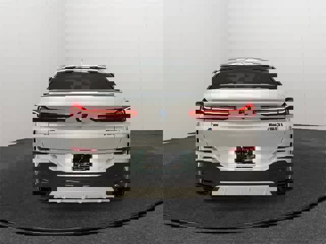 Used 2023 BMW X6 M50i w/ Executive Package image 5