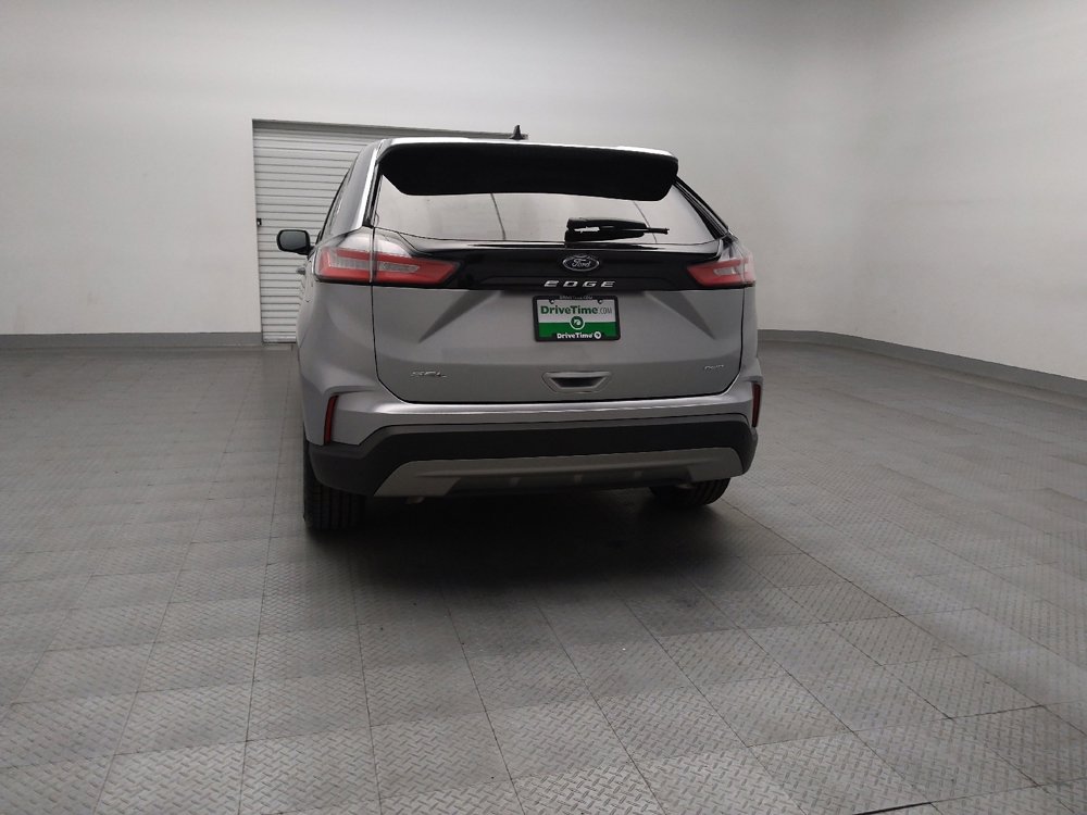 Used 2024 Ford Edge SEL image 6