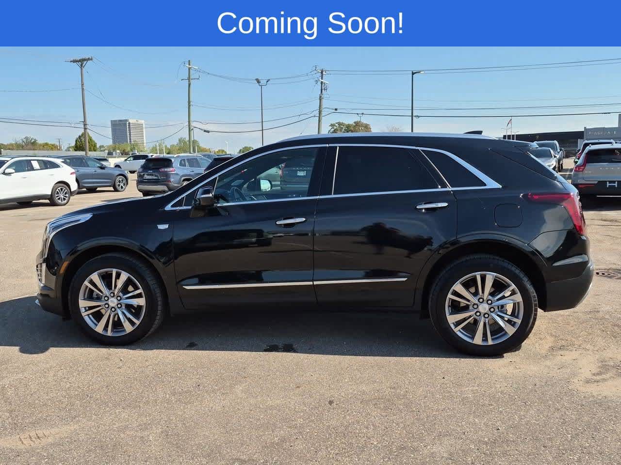 Used 2024 Cadillac XT5 Premium Luxury w/ LPO, Floor Liner Package AWD/4WD image 3