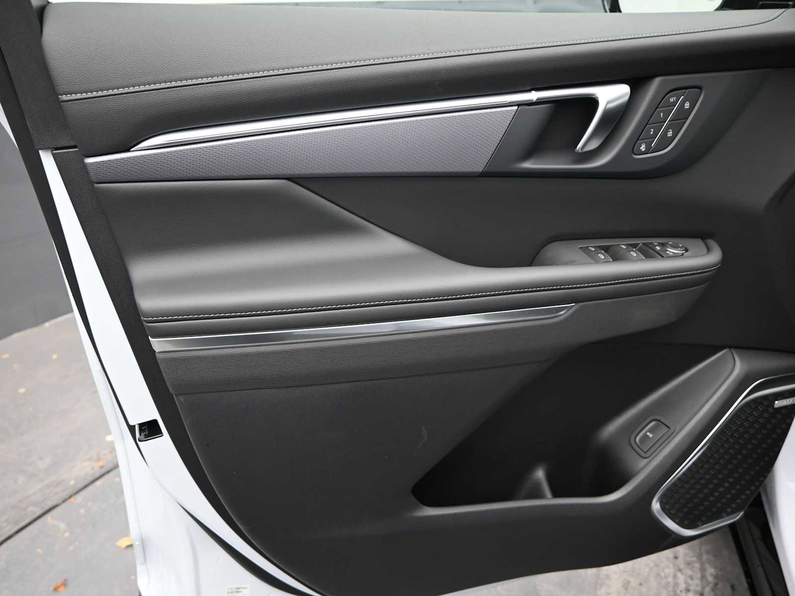 New 2026 Buick Enclave Sport Touring w/ Power Package image 12