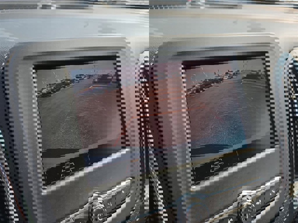 Certified 2023 Chevrolet Equinox RS w/ LPO, Floor Liner Package image 21