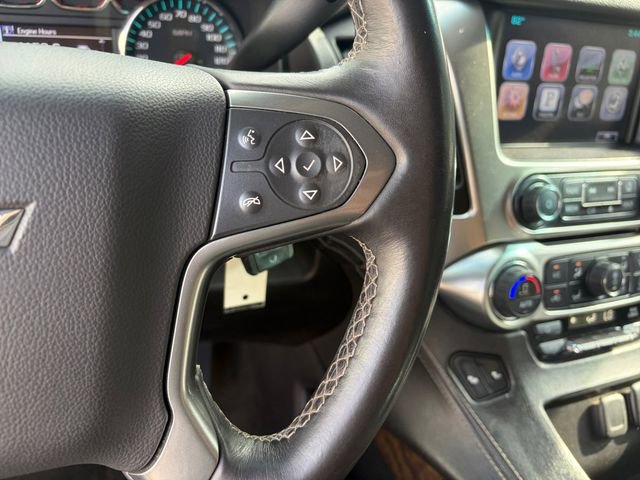 Used 2016 Chevrolet Suburban LT RWD image 8