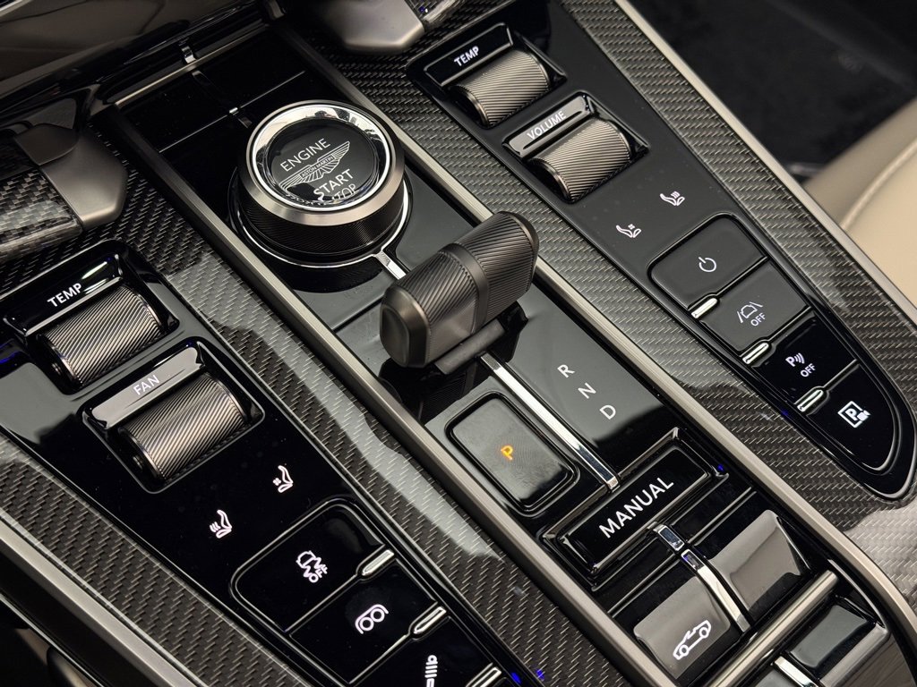 New 2026 Aston Martin Vanquish Convertible image 33