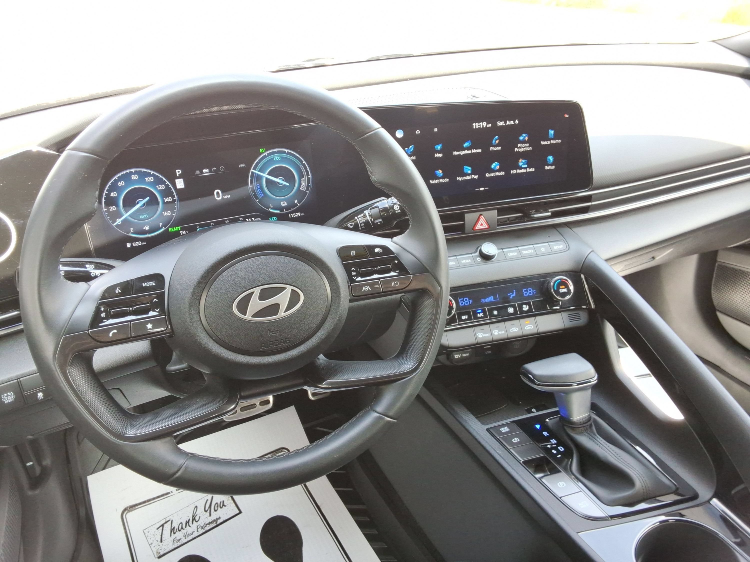 Used 2025 Hyundai Elantra SEL FWD image 12