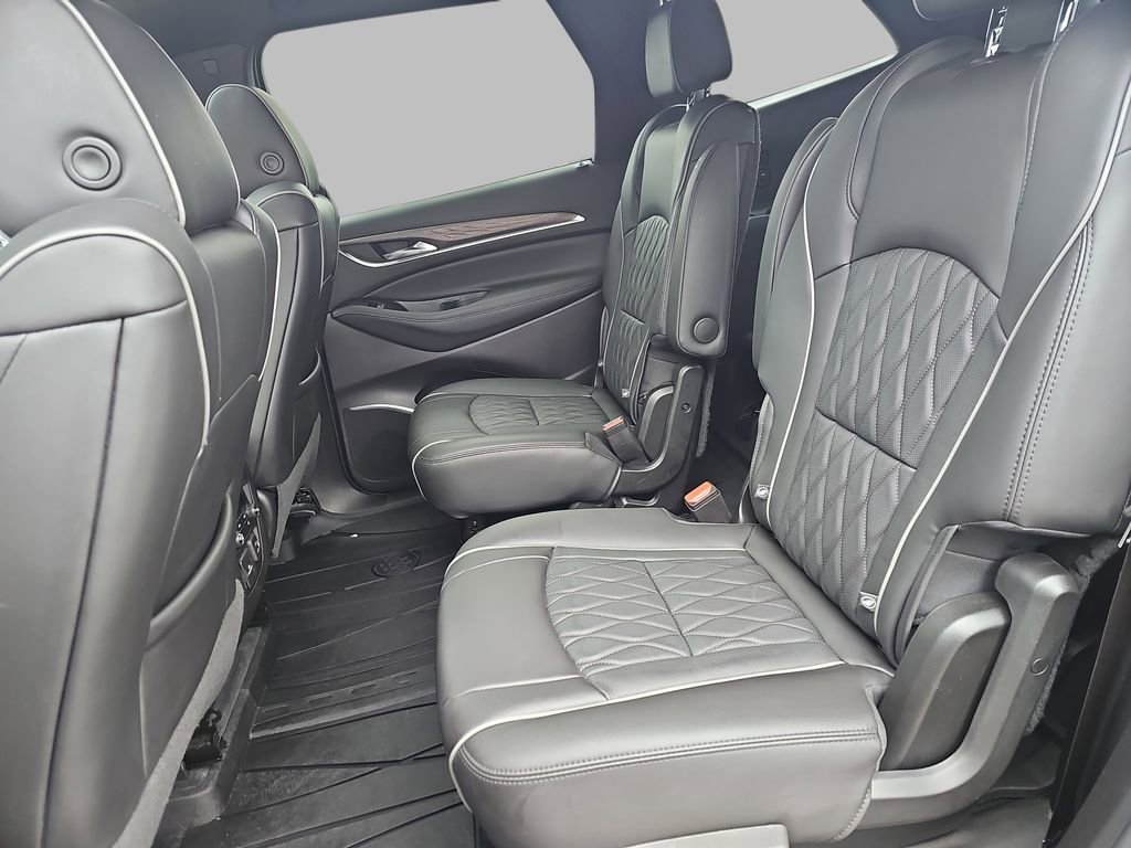 Certified 2023 Buick Enclave Avenir w/ Avenir Technology Package AWD/4WD image 19