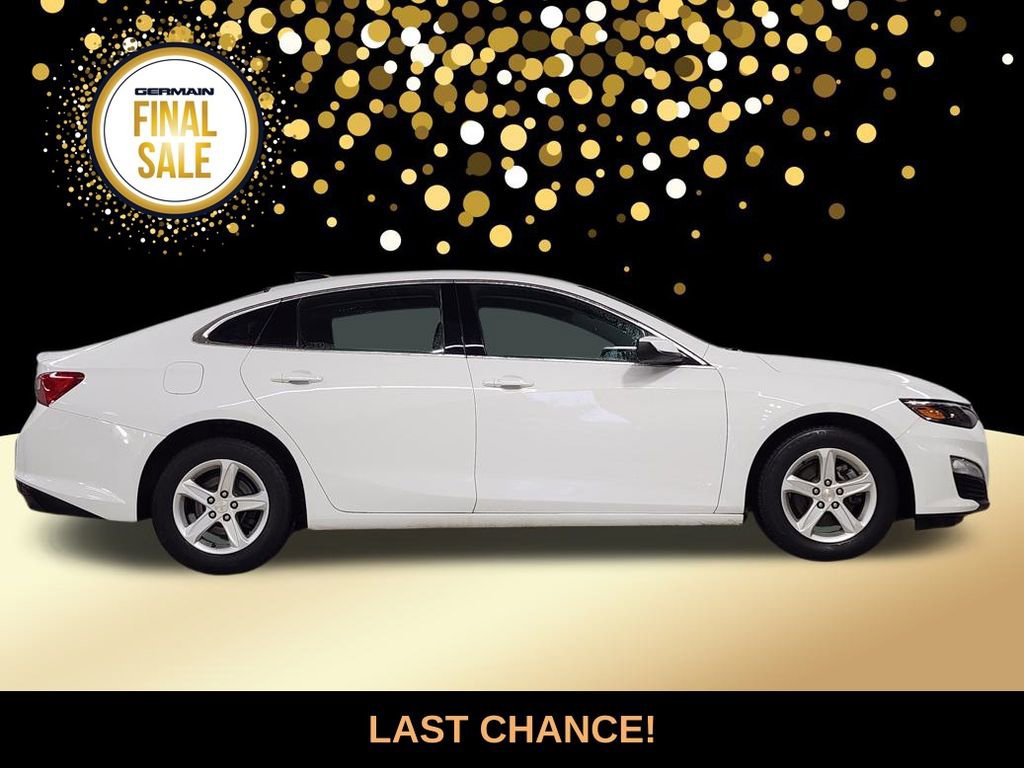Used 2022 Chevrolet Malibu LS w/ Driver Confidence Package image 5