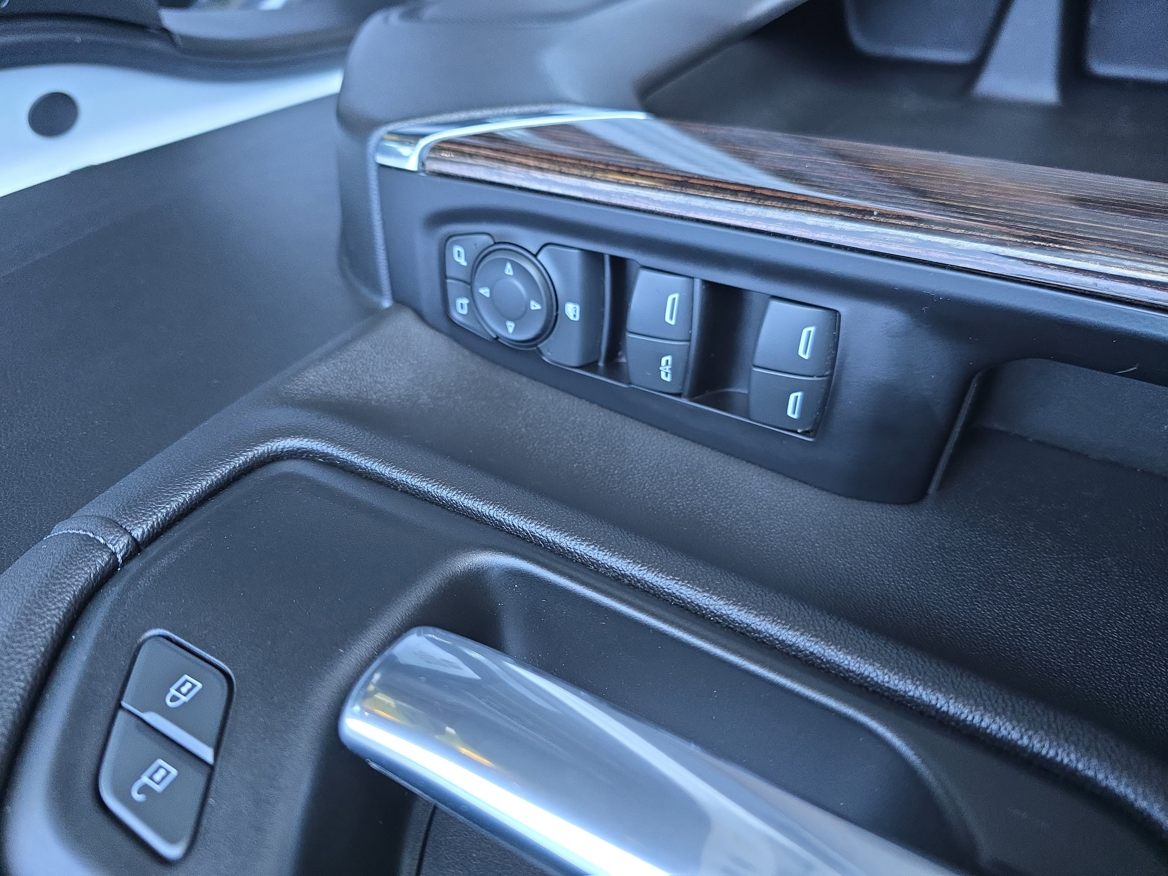 Used 2019 GMC Sierra 1500 Elevation w/ Elevation Value Package image 29