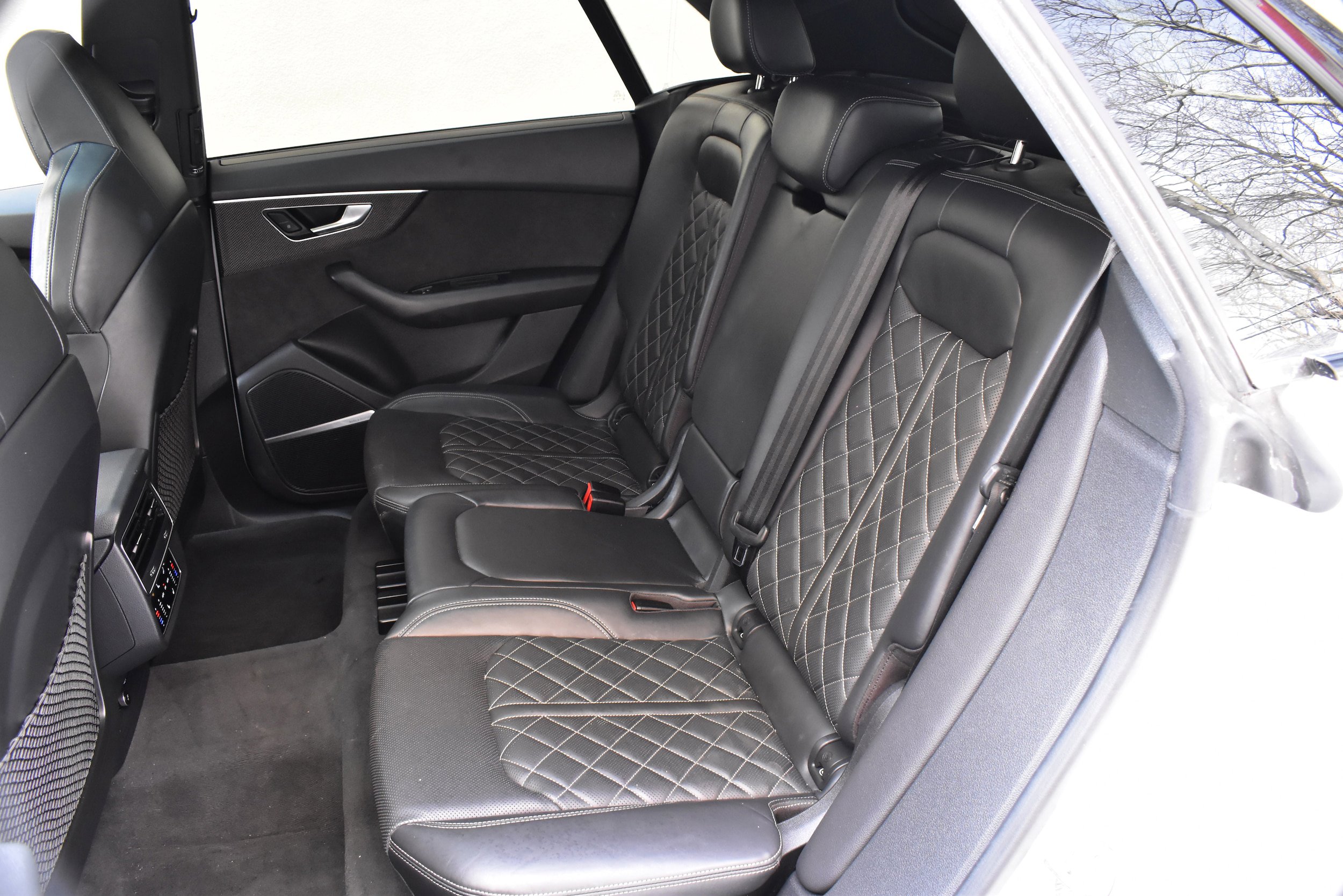 Used 2020 Audi SQ8 Prestige w/ Prestige Package image 24
