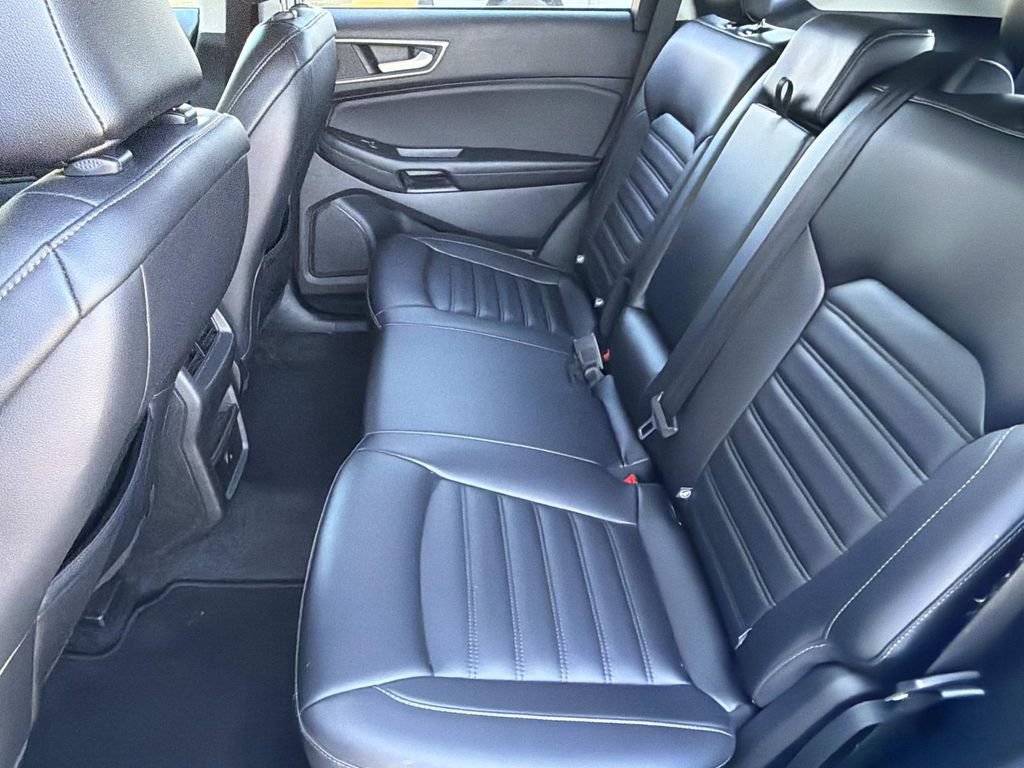 Certified 2024 Ford Edge SEL AWD/4WD image 23