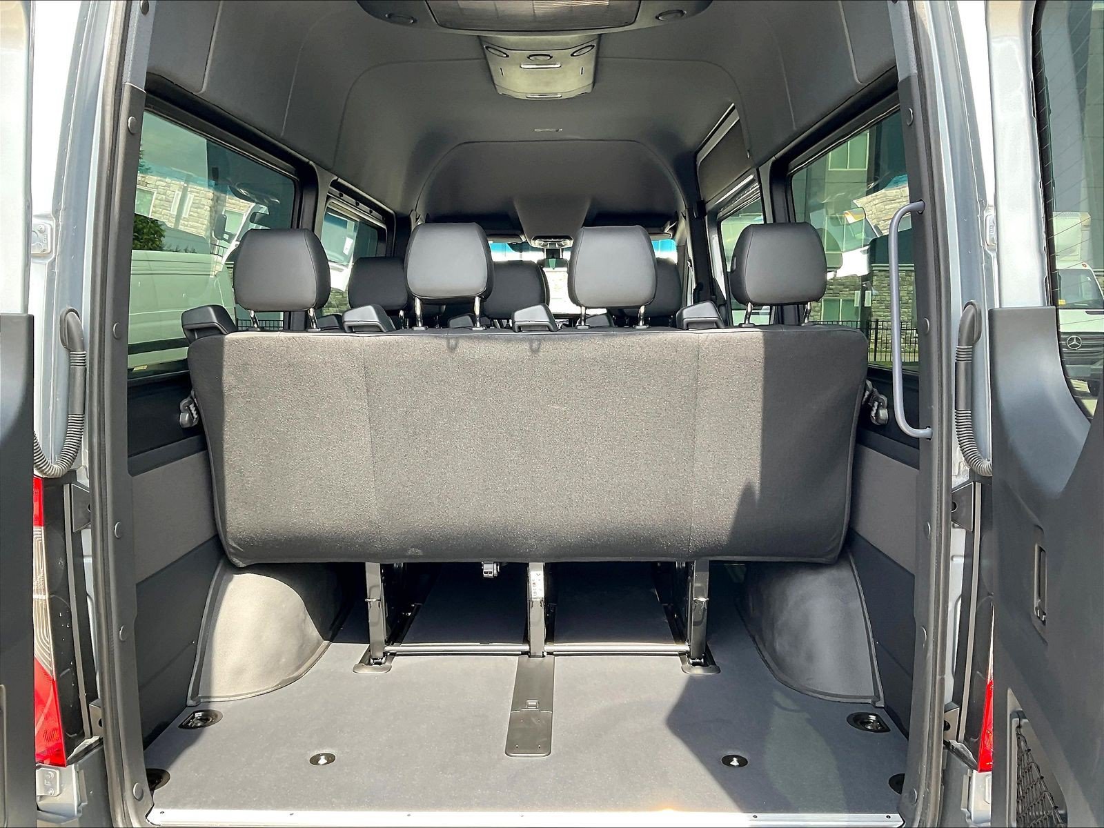 New 2025 Mercedes-Benz Sprinter 2500 image 25