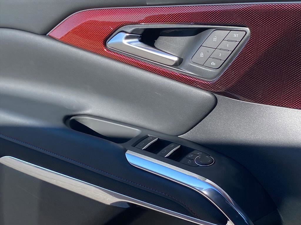 New 2026 Chevrolet Traverse RS image 19