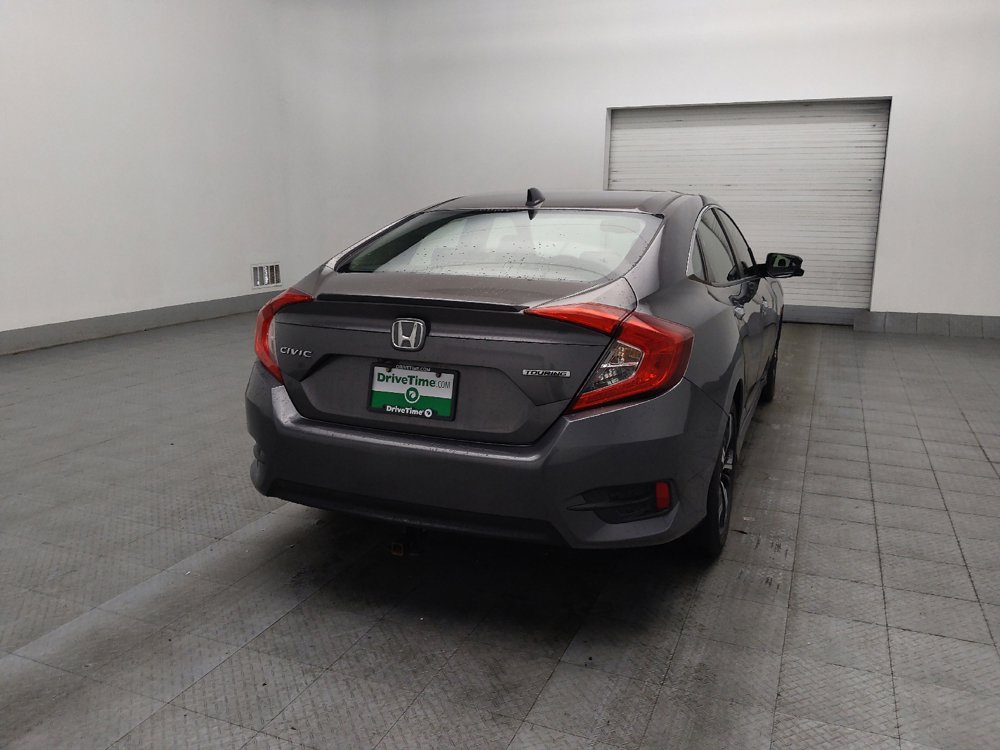 Used 2018 Honda Civic Touring image 9
