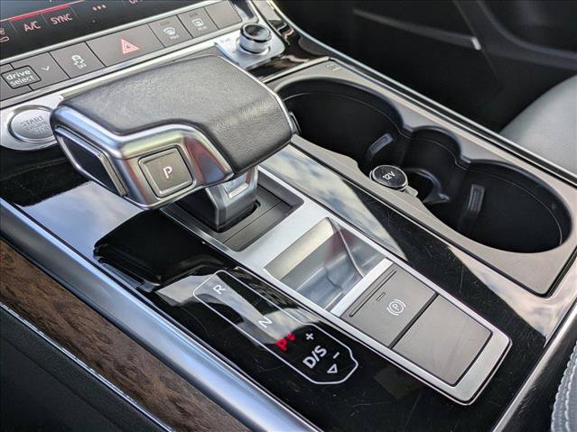 Used 2020 Audi Q8 Premium Plus w/ Premium Plus Package AWD/4WD image 13