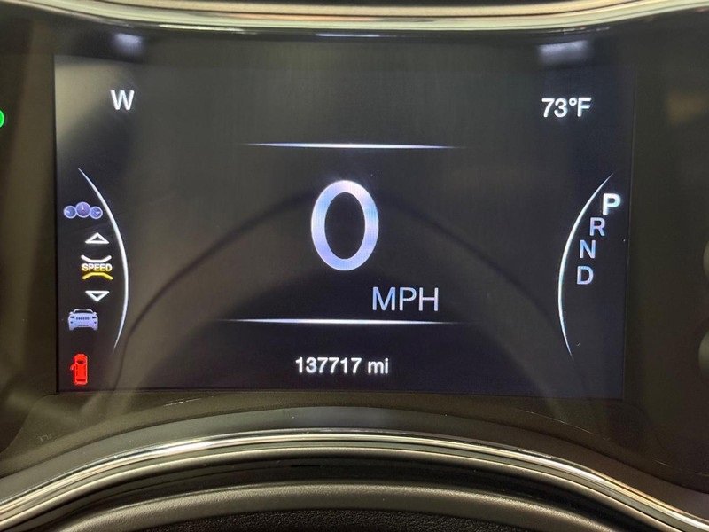 Used 2019 Jeep Grand Cherokee Limited w/ Trailer Tow Group IV image 16