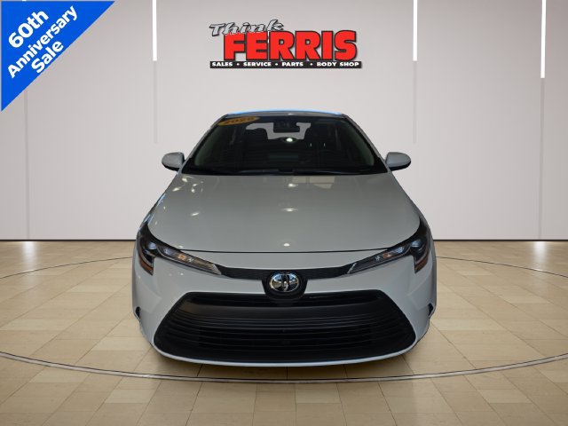 Used 2026 Toyota Corolla LE FWD image 8