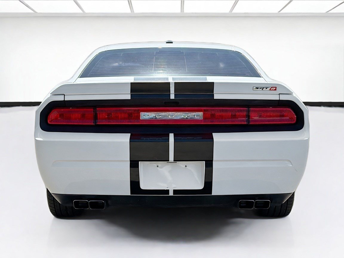 Used 2012 Dodge Challenger SRT8 RWD image 5