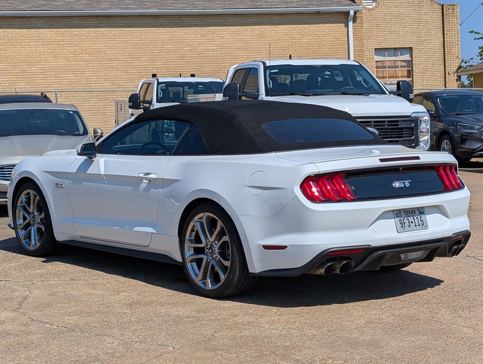 Used 2019 Ford Mustang GT Premium w/ Equipment Group 401A image 6