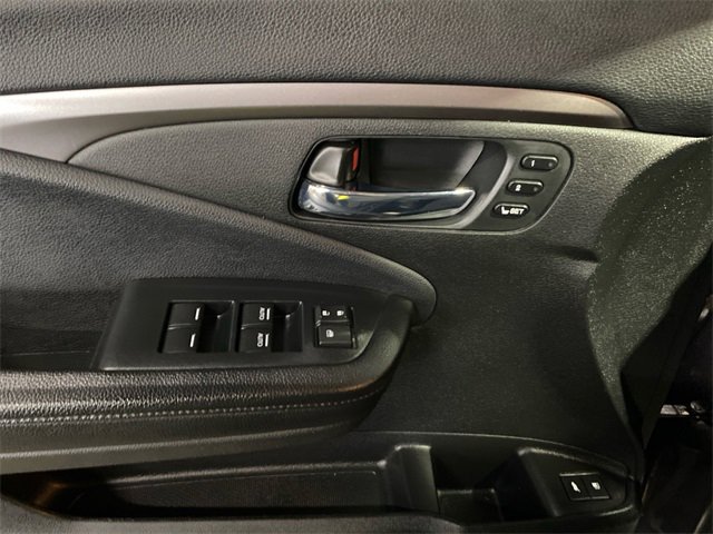 Used 2021 Honda Pilot Special Edition image 13