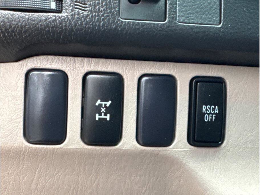 Used 2007 Toyota 4Runner SR5 image 20