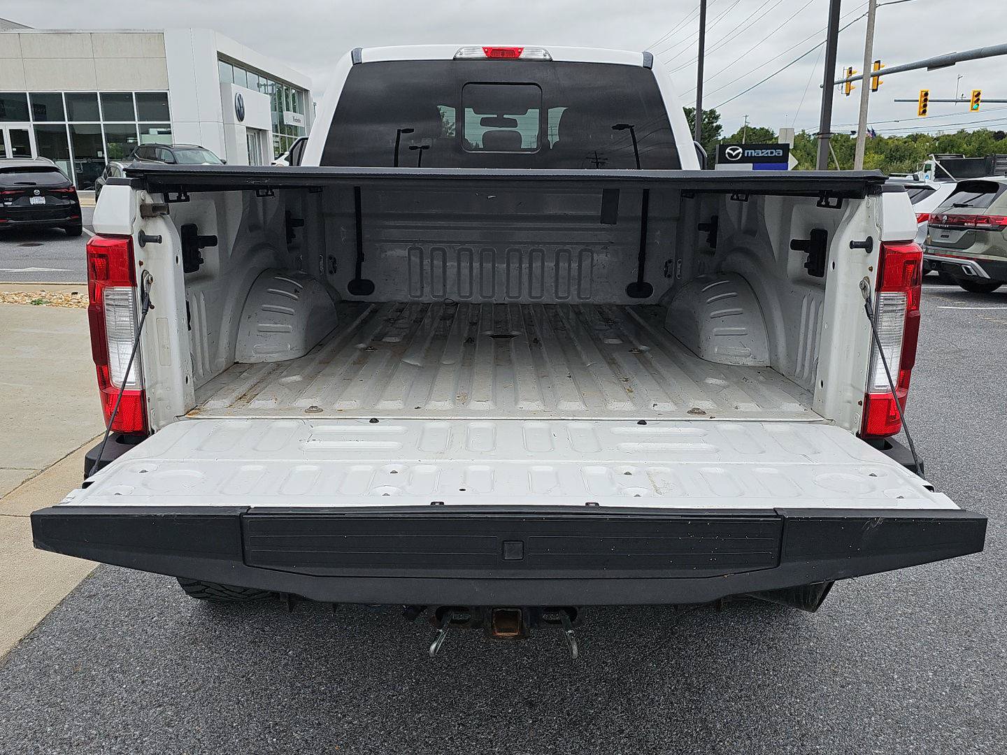 Used 2017 Ford F250 XLT w/ XLT Premium Package AWD/4WD image 21