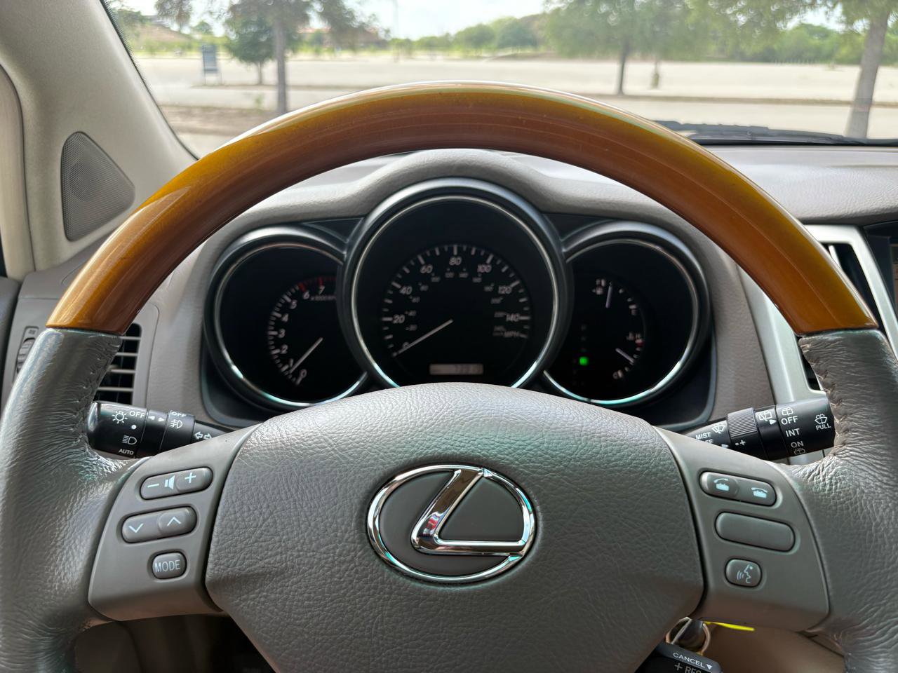 Used 2005 Lexus RX 330 AWD image 60