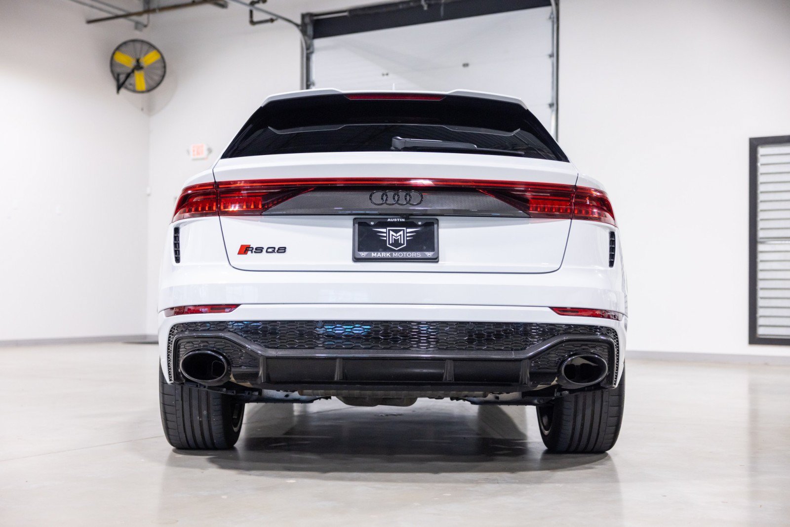 Used 2024 Audi RS Q8 AWD/4WD image 5
