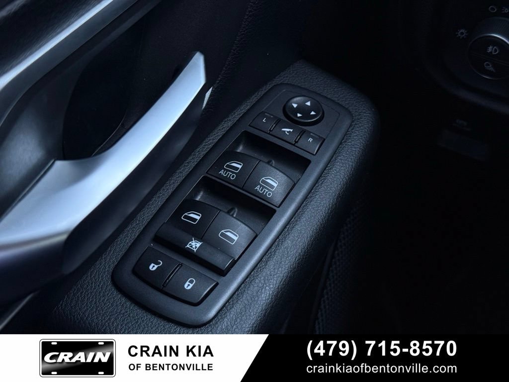 Used 2020 RAM 1500 Big Horn AWD/4WD image 10