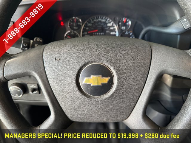 Used 2018 Chevrolet Express 2500 RWD image 20