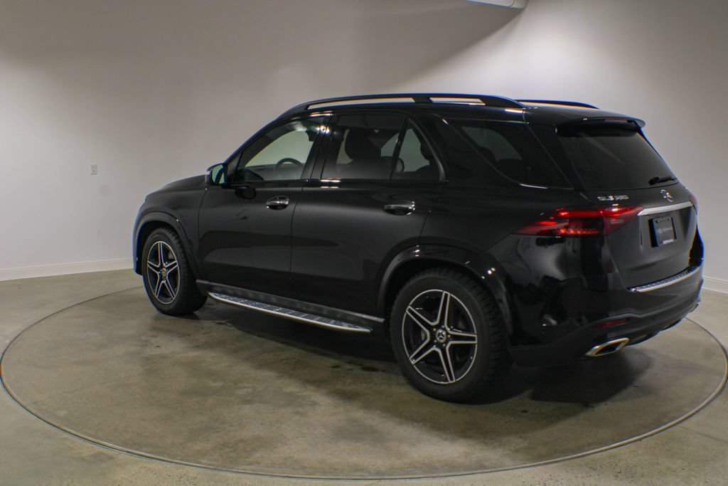 Used 2025 Mercedes-Benz GLE 580 4MATIC image 4