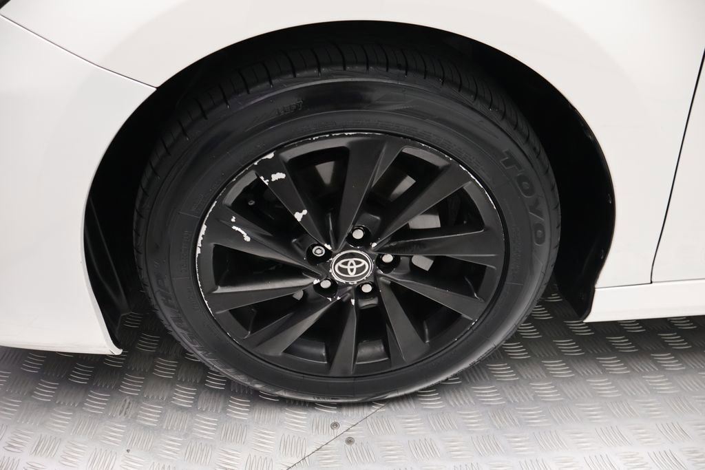 Certified 2023 Toyota Camry LE FWD image 4