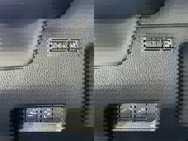 New 2026 Toyota Crown Platinum image 10