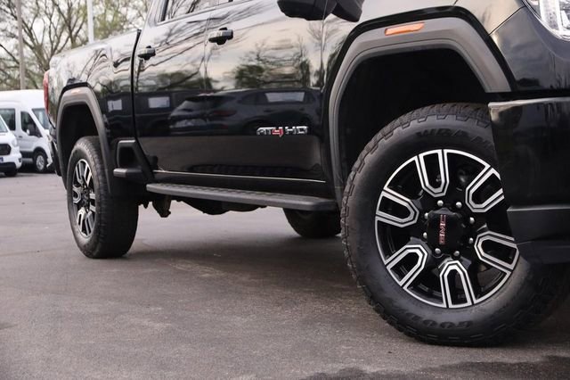 Used 2021 GMC Sierra 2500 AT4 w/ AT4 Preferred Package AWD/4WD image 3