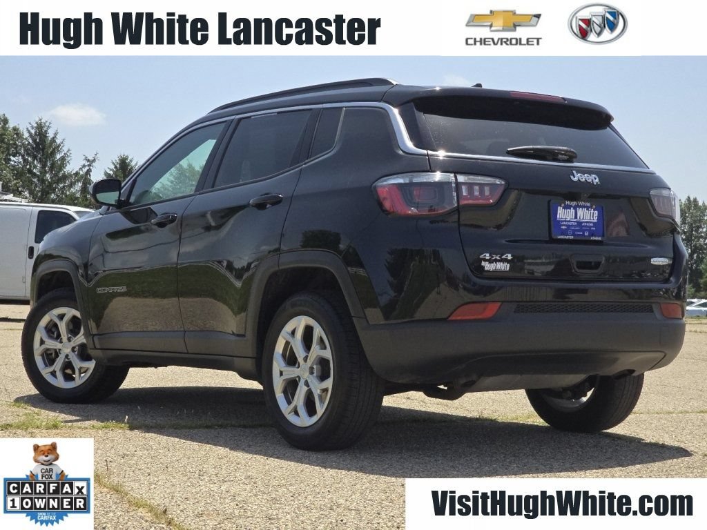 Used 2024 Jeep Compass Latitude AWD/4WD image 12