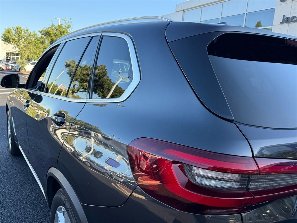 Used 2020 BMW X5 xDrive40i w/ Convenience Package image 9