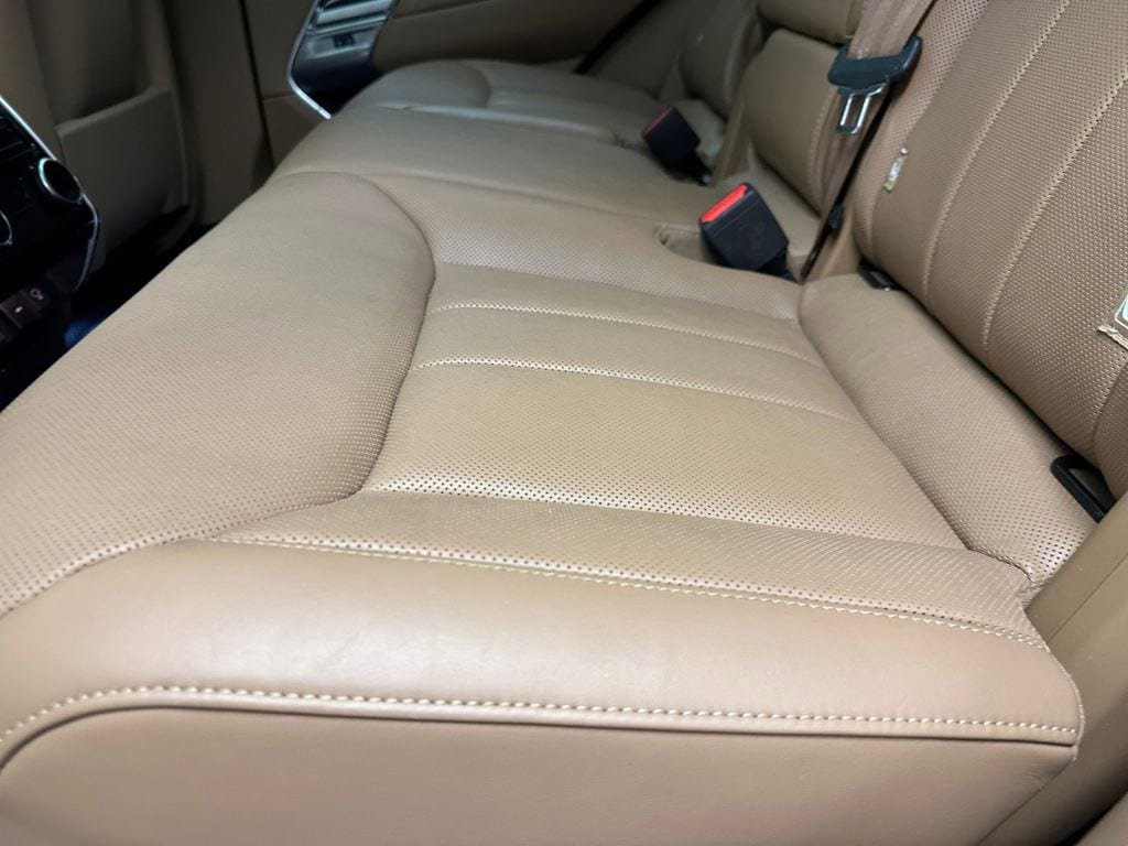 Used 2024 Land Rover Range Rover SE AWD/4WD image 20