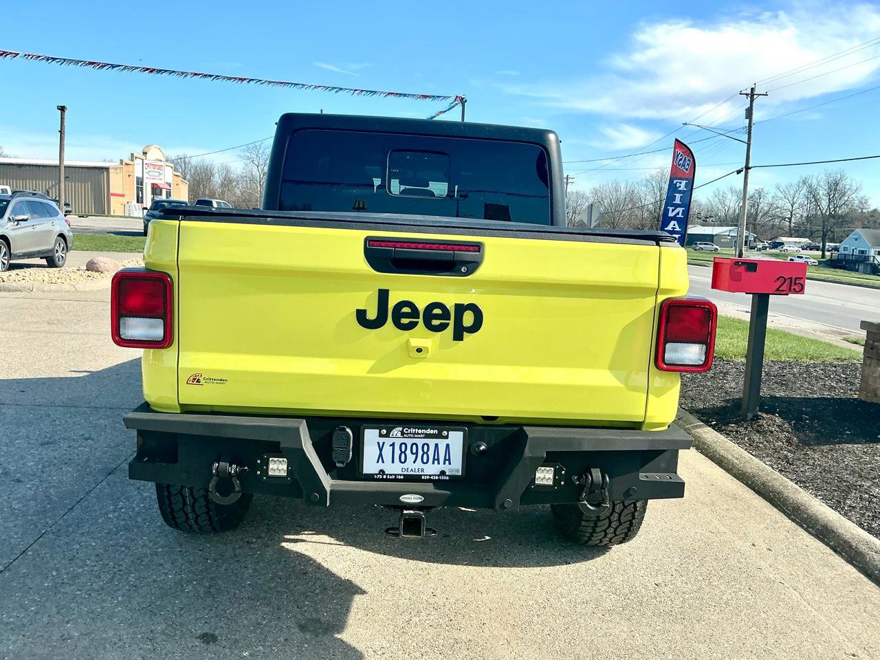 Used 2023 Jeep Gladiator Sport image 6