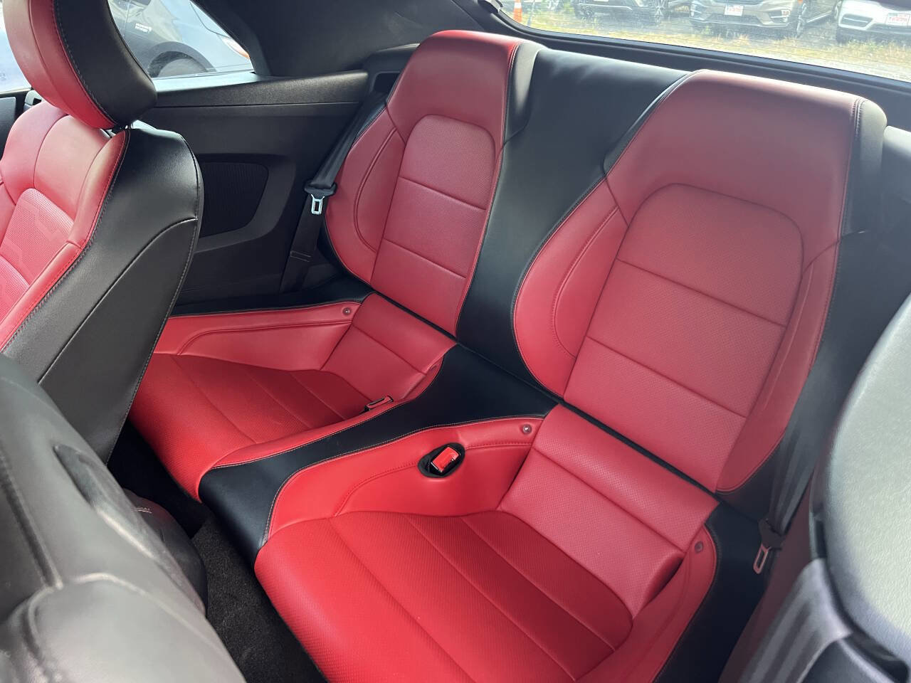 Used 2018 Ford Mustang Premium w/ Equipment Group 201A image 25