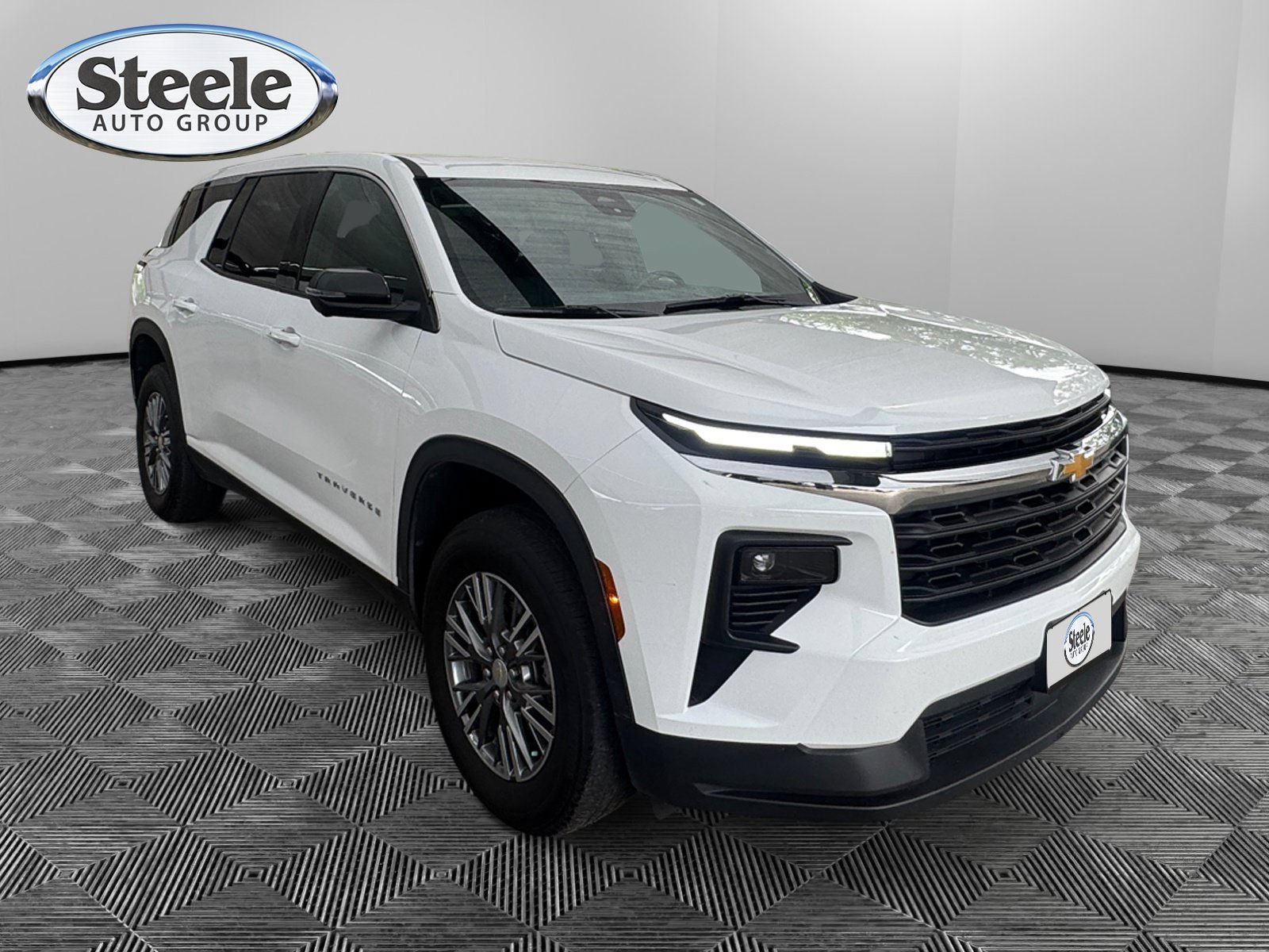 Certified 2024 Chevrolet Traverse LS FWD image 7
