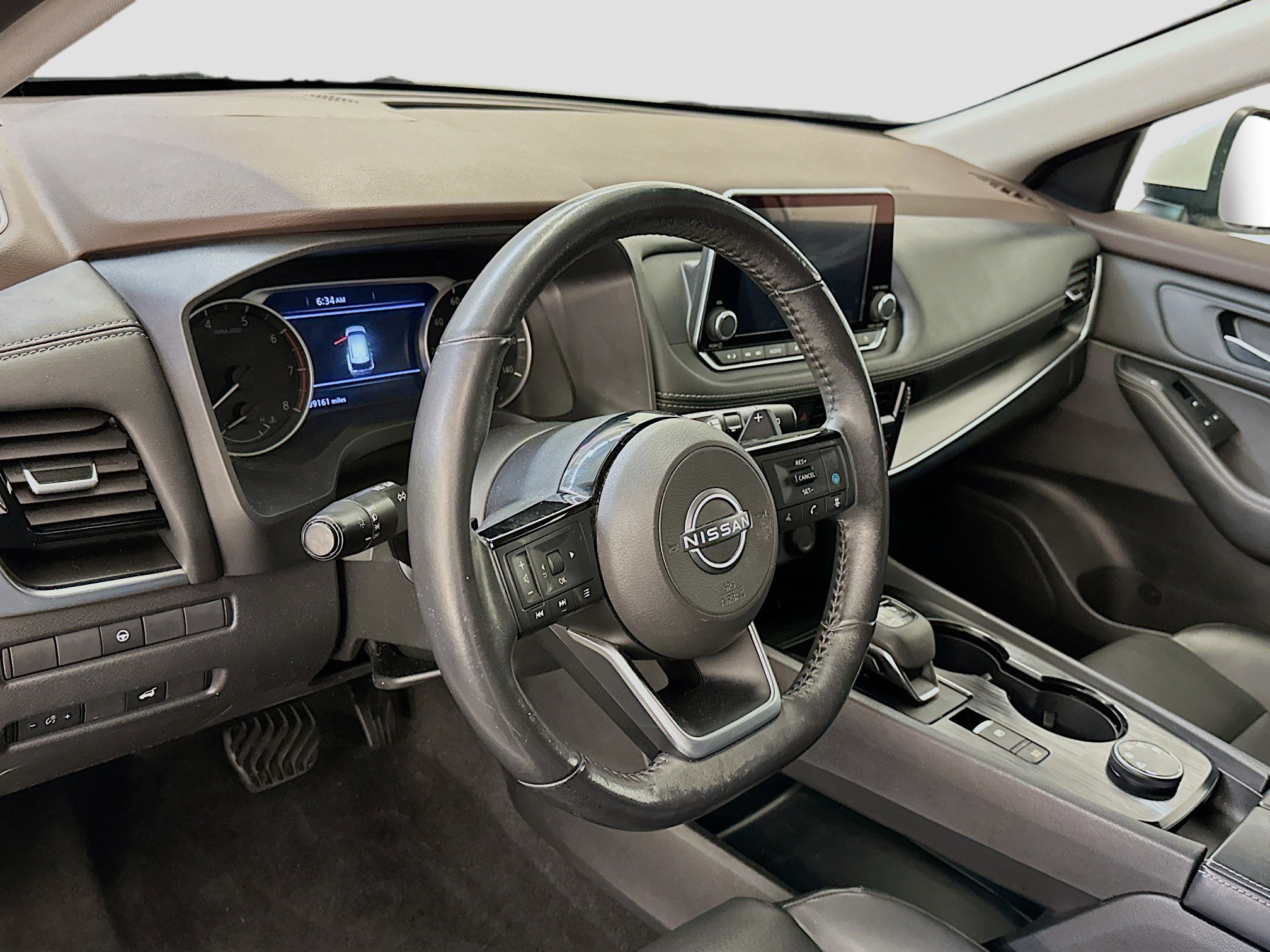 Used 2022 Nissan Rogue SV w/ SV Premium Package image 18