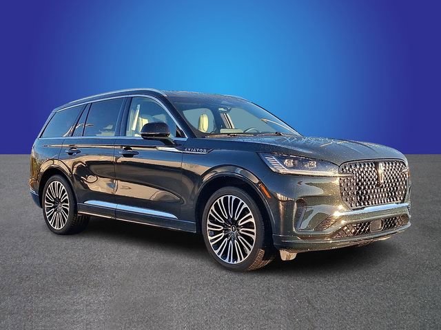 New 2025 Lincoln Aviator Black Label AWD/4WD image 2