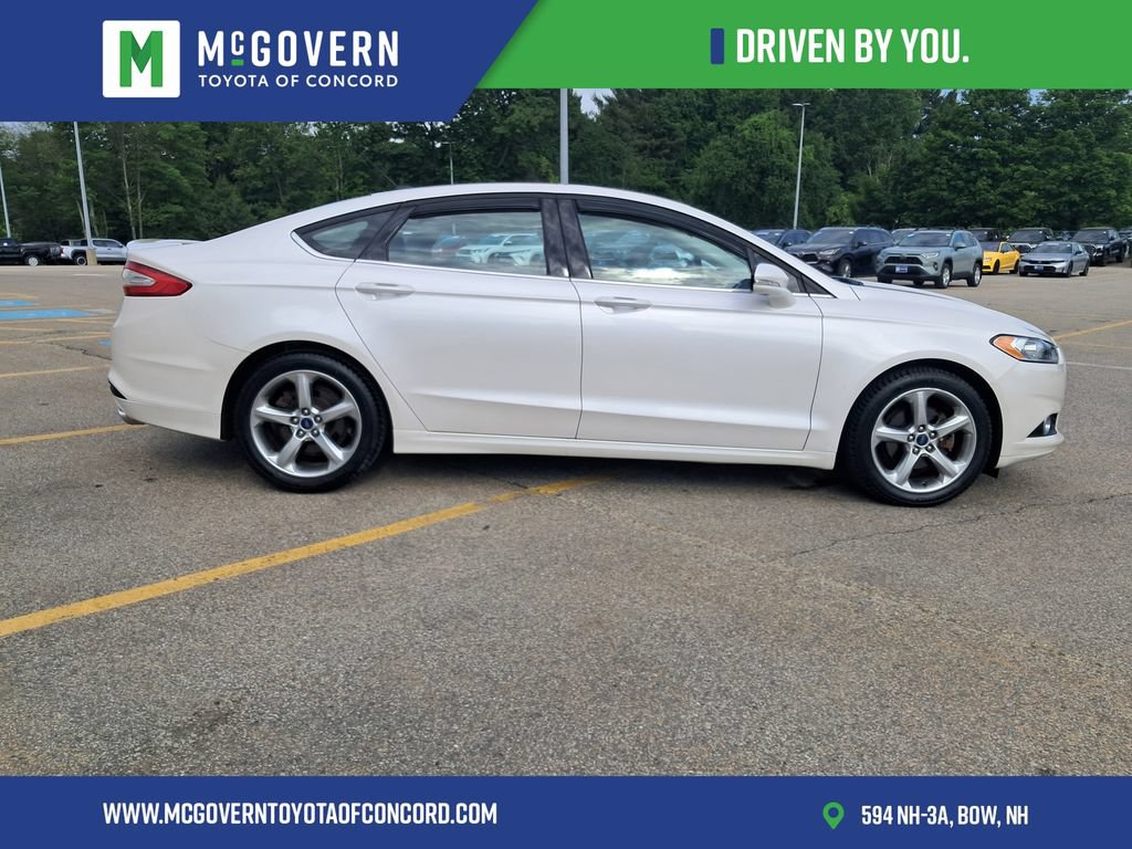 Used 2014 Ford Fusion SE w/ Equipment Group 201A FWD image 7