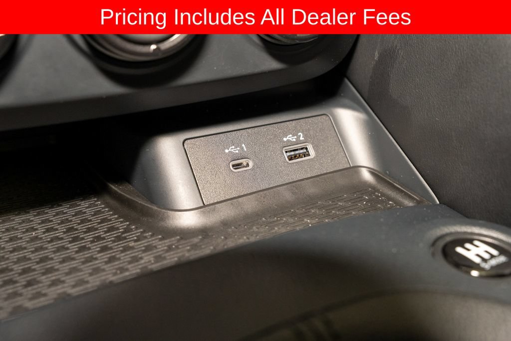 Used 2025 Nissan Z Performance w/ Floor Mat Package RWD image 19